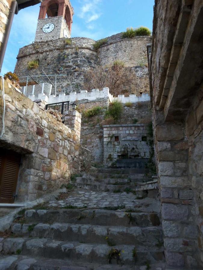 Clock'S House Appartement Nafpaktos Buitenkant foto