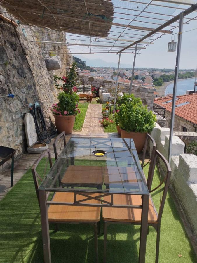 Clock'S House Appartement Nafpaktos Buitenkant foto